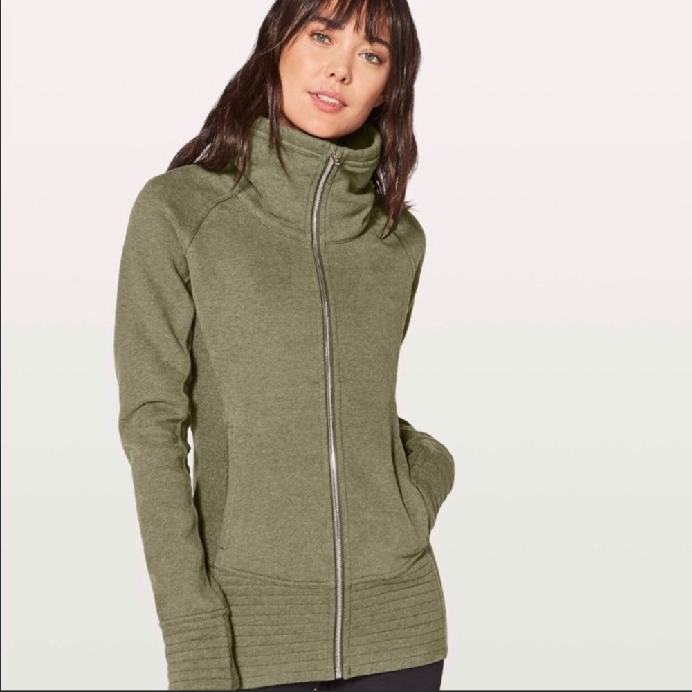 Lululemon Radiant Jacket II - size 12